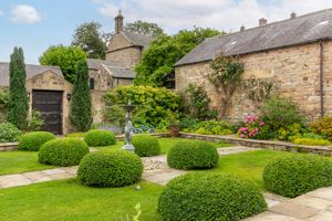 Photo 30- click for photo gallery